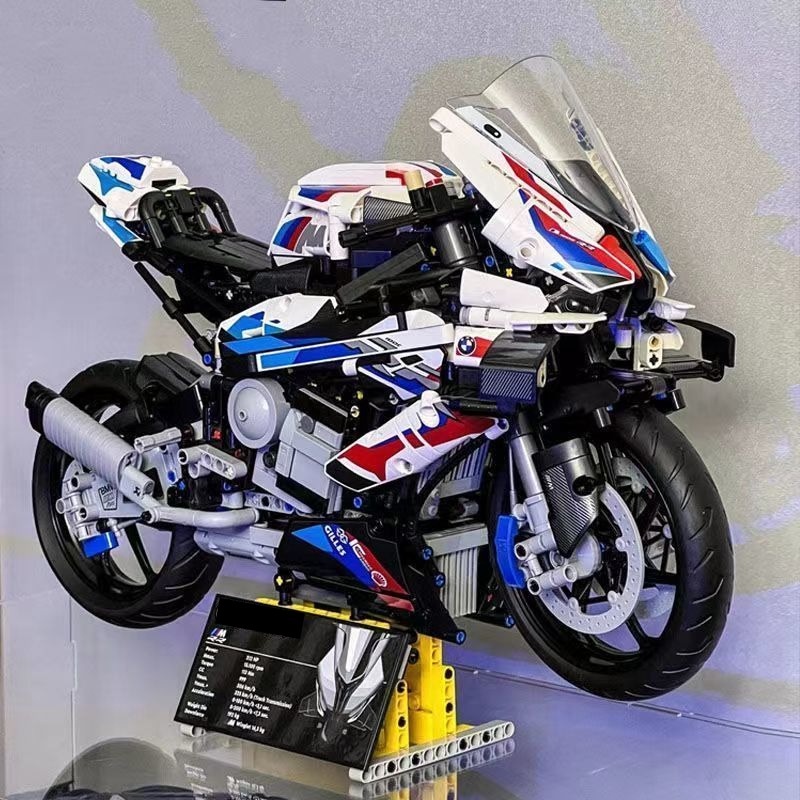 จัดส่งภายใน 48 ชั่วโมง BMW m1000RR รูปที่ 4