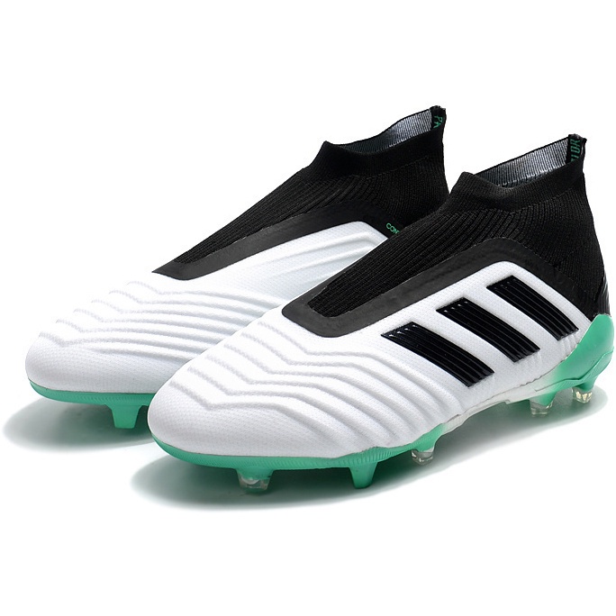 Adidas Predator 18+ Soccer Shoes Outdoor Sports Shoes Men Football Boots กีฬาสบาย ๆ