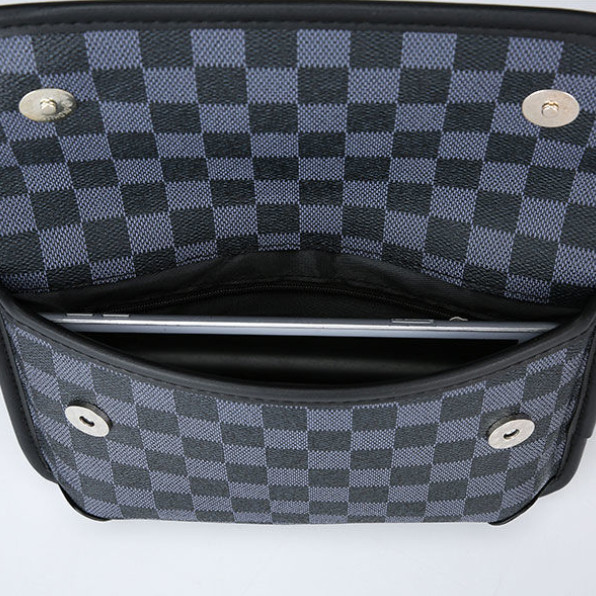 Classics Mens Crossbody Bag Casual Shoulder Bag High Quality Vintage Classic Wallet Handbag Fashion Europe America