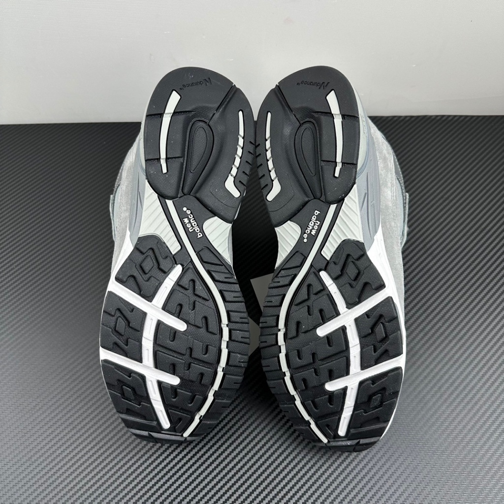 New Balance 993 MiUSA Grey MR993GL Sneakers Shoes แฟชั่น