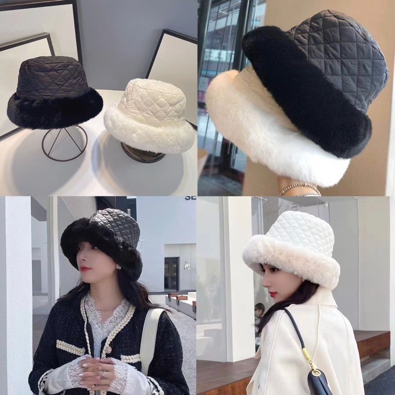 (LU) หมวกบักเก็ต แบบหนังลายตาราง ปลายขนเฟอร์