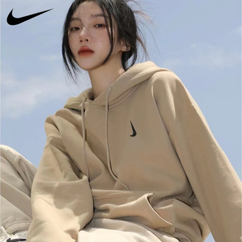 【พร้อมส่ง】ของแท้ 100% Nike เสื้อกันหนาว มีฮู้ด สําหรับผู้ชาย และผู้หญิง DQ7751