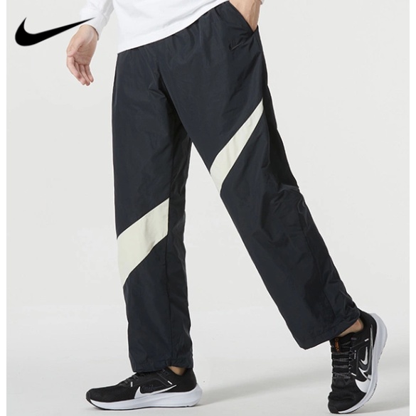 【พร้อมส่ง】ของแท้ 100% Nike Big Swoosh กางเกงกีฬา พิมพ์ลายโลโก้ สําหรับผู้ชาย FB7881-113