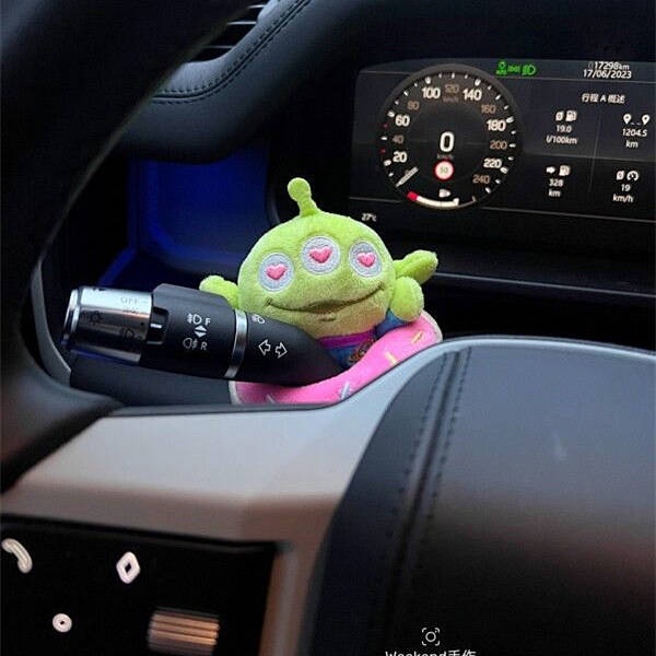 Disney Three-Eyed Alien Car Huai Block Car Turn Light Wiper Decoration Car Cute Plush Doll JLmK