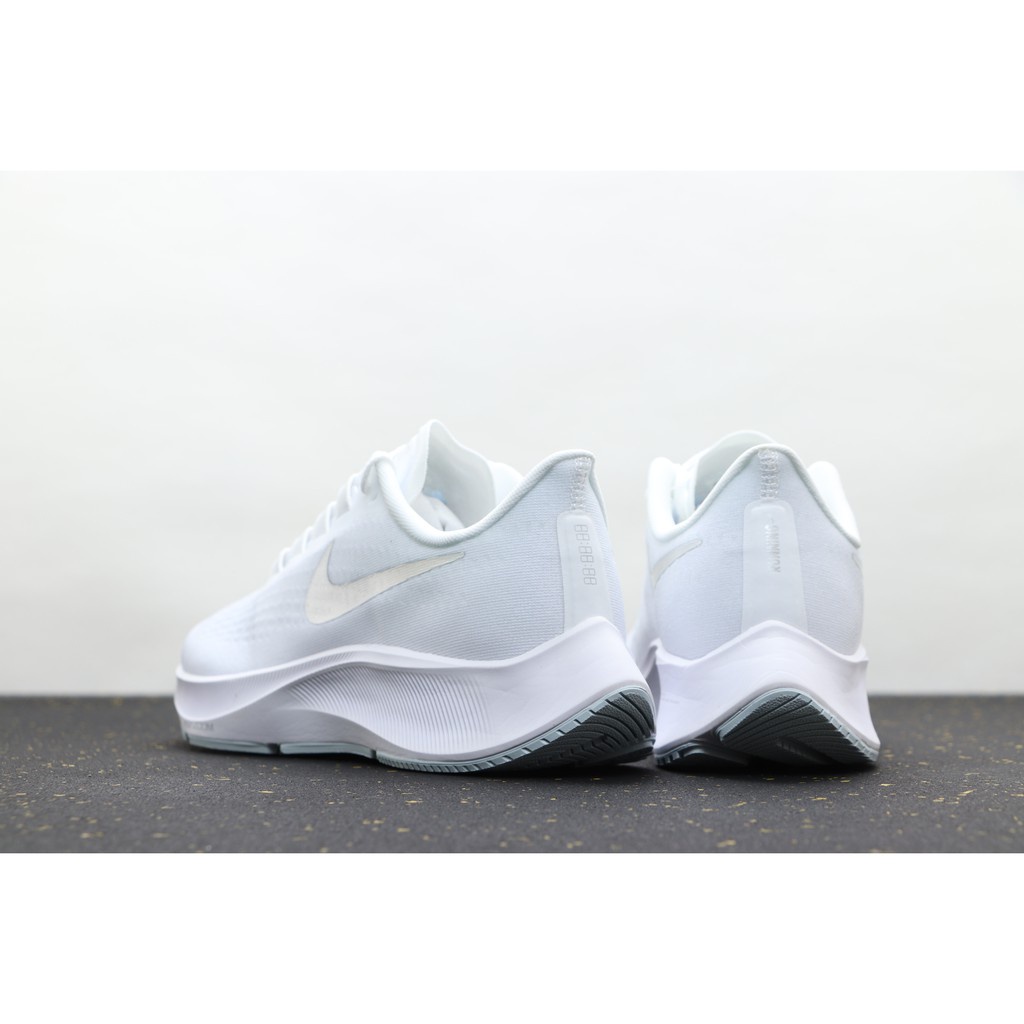 วิ่ง Nike Zoom Pegasus 37 Turbo Moon White ของแท้ 100% สำหรับผู้ชายและผู้หญิง รองเท้า free shipping