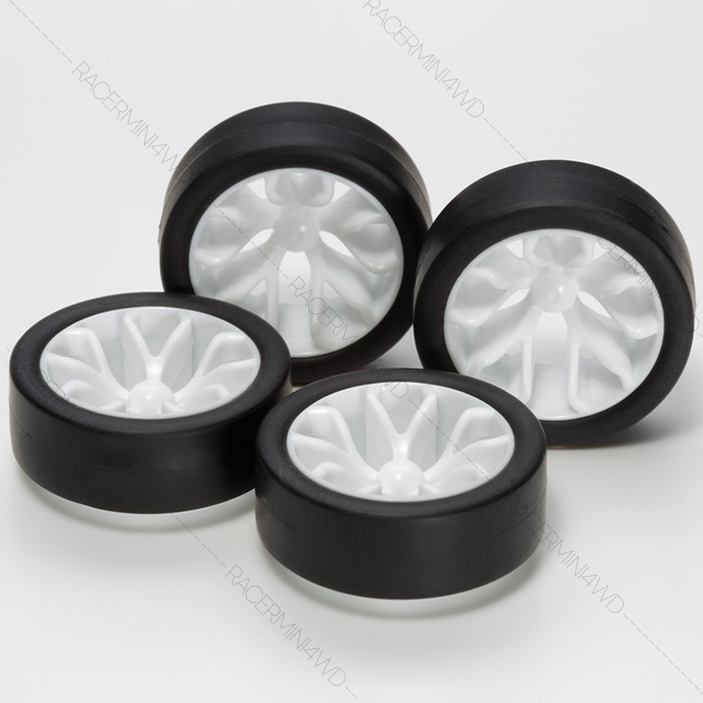 TAMIYA 15483 26mm Low-Profile Tire & Y-Spoke Wheel Set