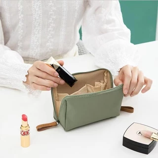 【พร้อมส่ง】miss bag fashion กระเป๋าใส่เครื่องสำอาง ลิปติก กันน้ำ ผ้าไนล่อน