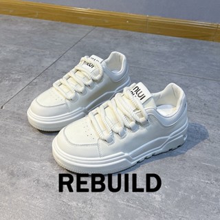 REBUILD รองเท้าผ้าใบผู้หญิง สีขาว พื้นหนา รองเท้าผ้าใบส้นสูงส้นหนา รองเท้าแฟชั่น ผูกเชือก 2023 NEW B95F4BW 37Z230911