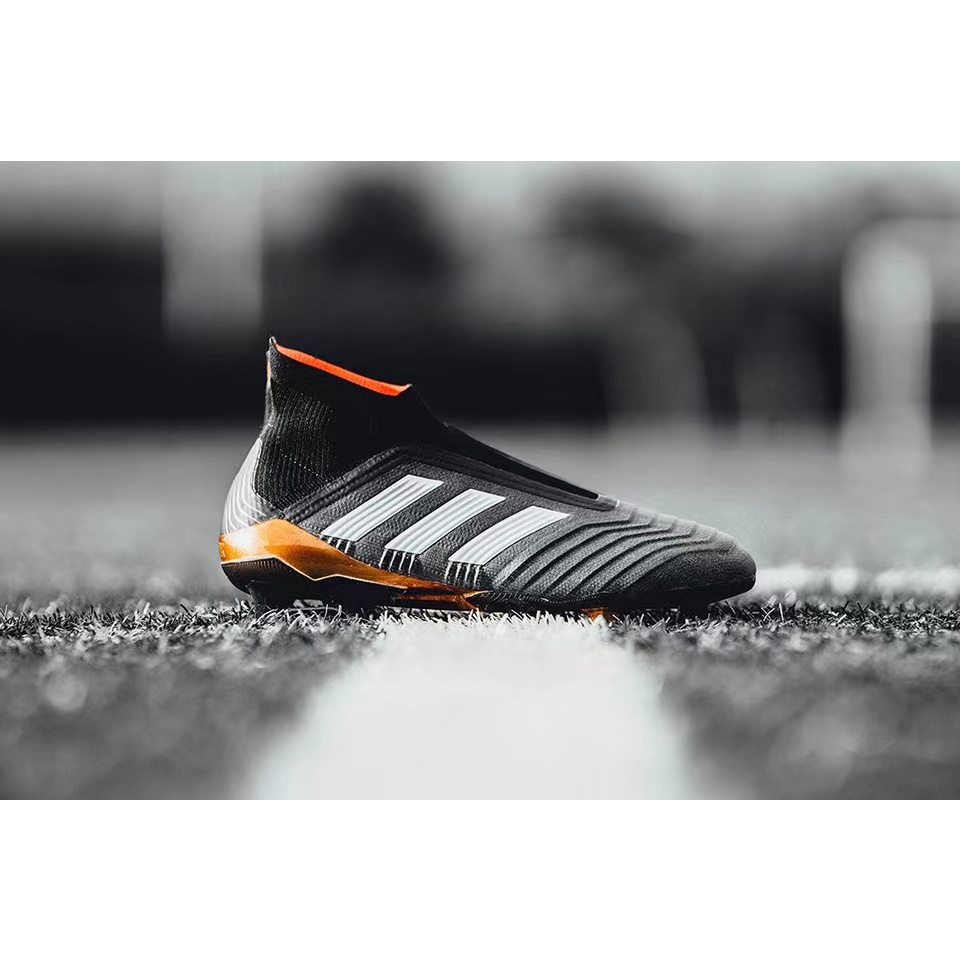 【Malaysia Stock】Adidas Predator 18+ FG Leather Football Boots High Top Kasut Bola Sepak Soccer Boot