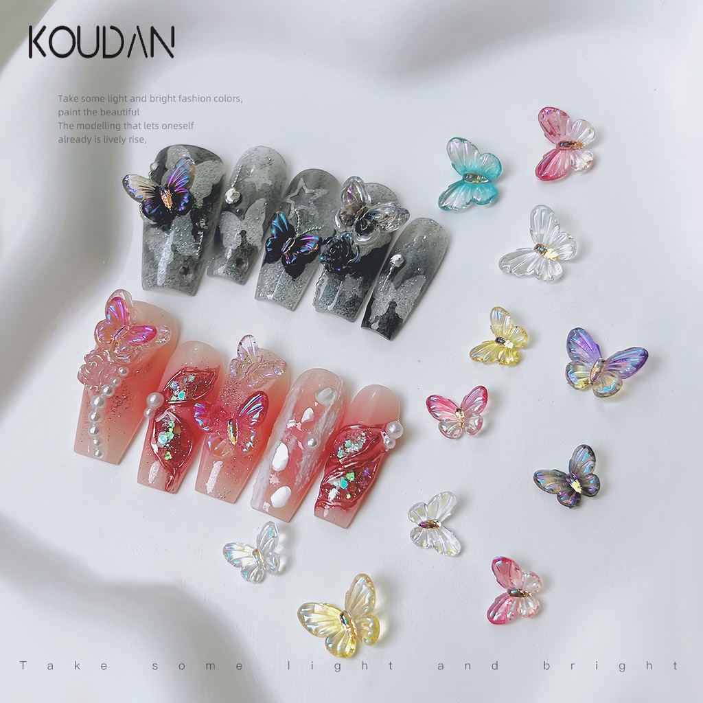 สติกเกอร์คริสตัล พลอยเทียม ไล่โทนสี รูปผีเสื้อ สําหรับตกแต่งเล็บ 50 ชิ้น KOUDAN
