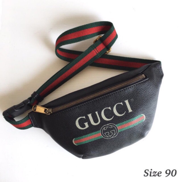 ใหม่ของแท้ ถูกที่สุด ของแท้ 100% Gucci Print Small Belt Bag