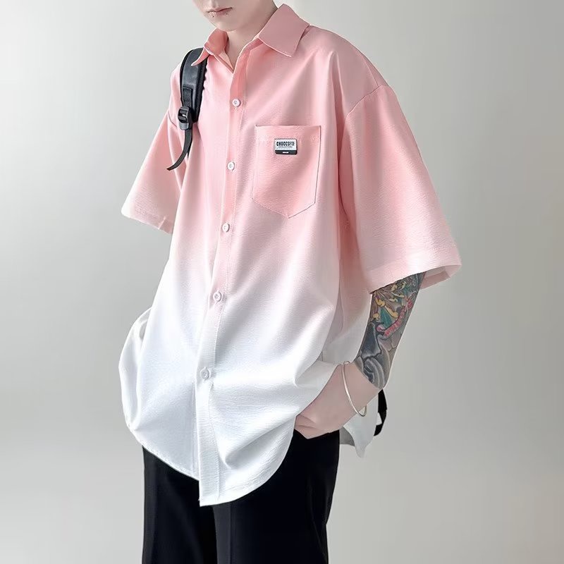 เสื้อเชิ้ตแขนสั้นไล่โทนสีหลวมแฟชั่นเกาหลีเหมาะกับผู้ชายและผู้หญิง