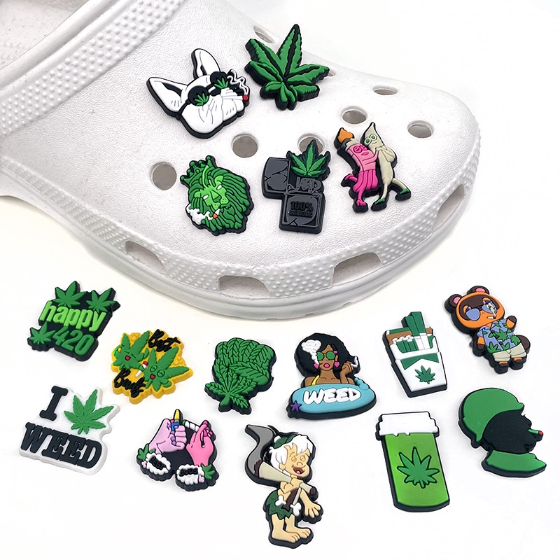 19 ชิ้น การ์ตูน ใบไม้ สีเขียว สําหรับ Crocs ชุด Cannabis Weed Jibbits Charms Pin หญ้า รองเท้า เสน่ห์ ผู้ชาย รองเท้า อุปกรณ์ตกแต่ง