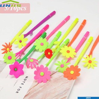 Uniis ปากกาเจล หมึกสีดํา ลายดอกไม้ สุ่มสี 5/10 ชิ้น