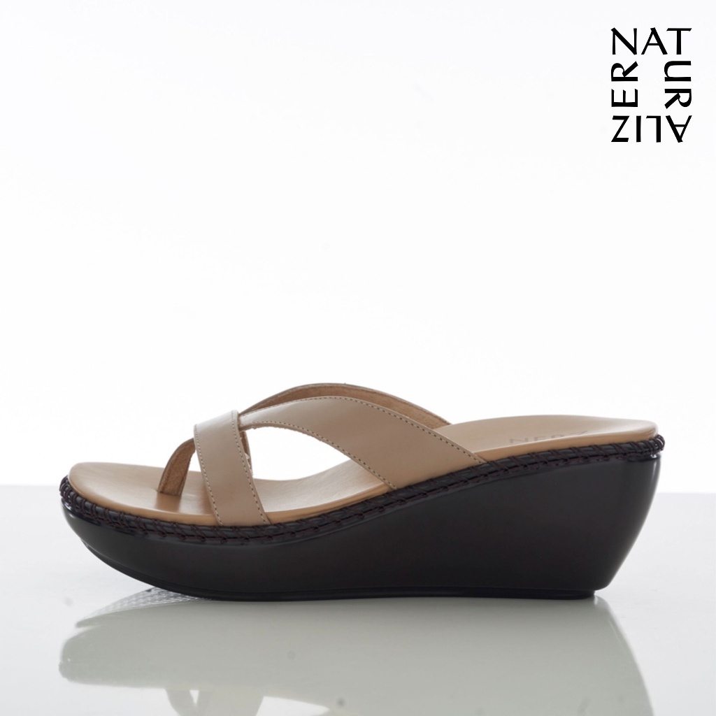 รองเท้าหูครีบ NATURALIZER รองเท้ารุ่น Border Stitch NAC34