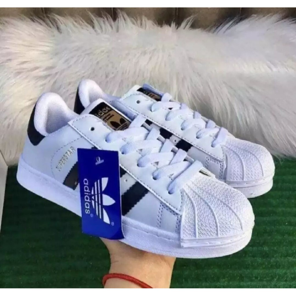 คู่ Class A Adidas Superstar กีฬาสีขาวและสีแดง Aidida Casual Board Shoes รองเท้า train