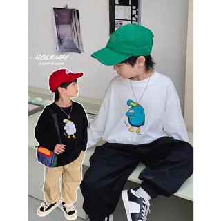 【Boy Wear】เสื้อยืดคอกลม แขนยาว ผ้าฝ้าย พิมพ์ลาย ทรงหลวม สไตล์เกาหลี สําหรับเด็ก (1-14 ปี) (4 สี)