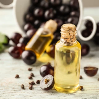 Pure Grapeseed Oil (cold-pressed) นํ้ามันเมล็ดองุ่น (บีบเย็น) บริสุทธิ์ เกรดเครื่องสำอาง ขนาด 100, 500, 1000 ml