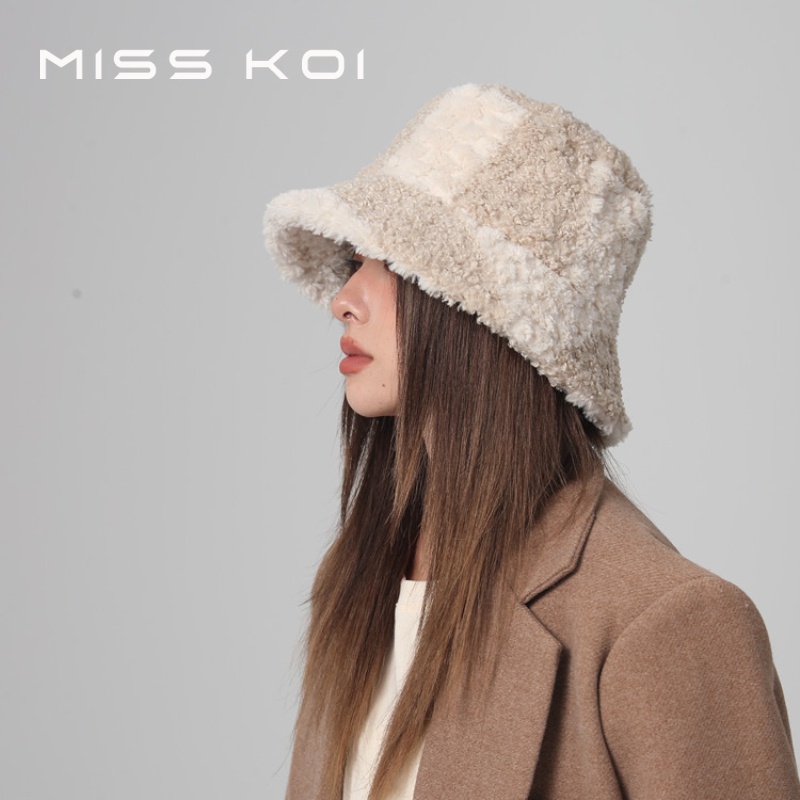 Misskoi [พร้อมส่ง] หมวกปีกกว้าง ผ้าขนแกะ แบบหนา ขนาดเล็ก ให้ความอบอุ่น ระดับไฮเอนด์ แฟชั่นฤดูใบไม้ร่วง และฤดูหนาว สไตล์ญี่ปุ่น สําหรับผู้หญิง