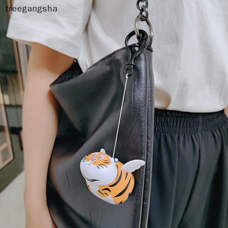 [FREG] พวงกุญแจ จี้ฟิกเกอร์ รูปการ์ตูนอนิเมะปีกนก แพนด้า เสืออ้วน ปีกบิน ของขวัญปีใหม่ FDH