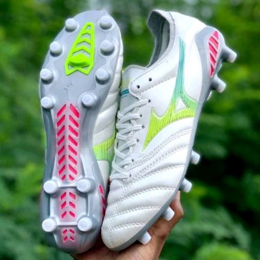 รองเท้าฟุตบอล Mizuno Morelia Neo III White Coral FG nm.ok