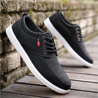 รองเท้าผ้าใบผู้ชาย รองเท้าลำลองแบบผูกเชือก ใส่สบาย กันลื่น Sneakers Men Shoes ไซส์ 39-45