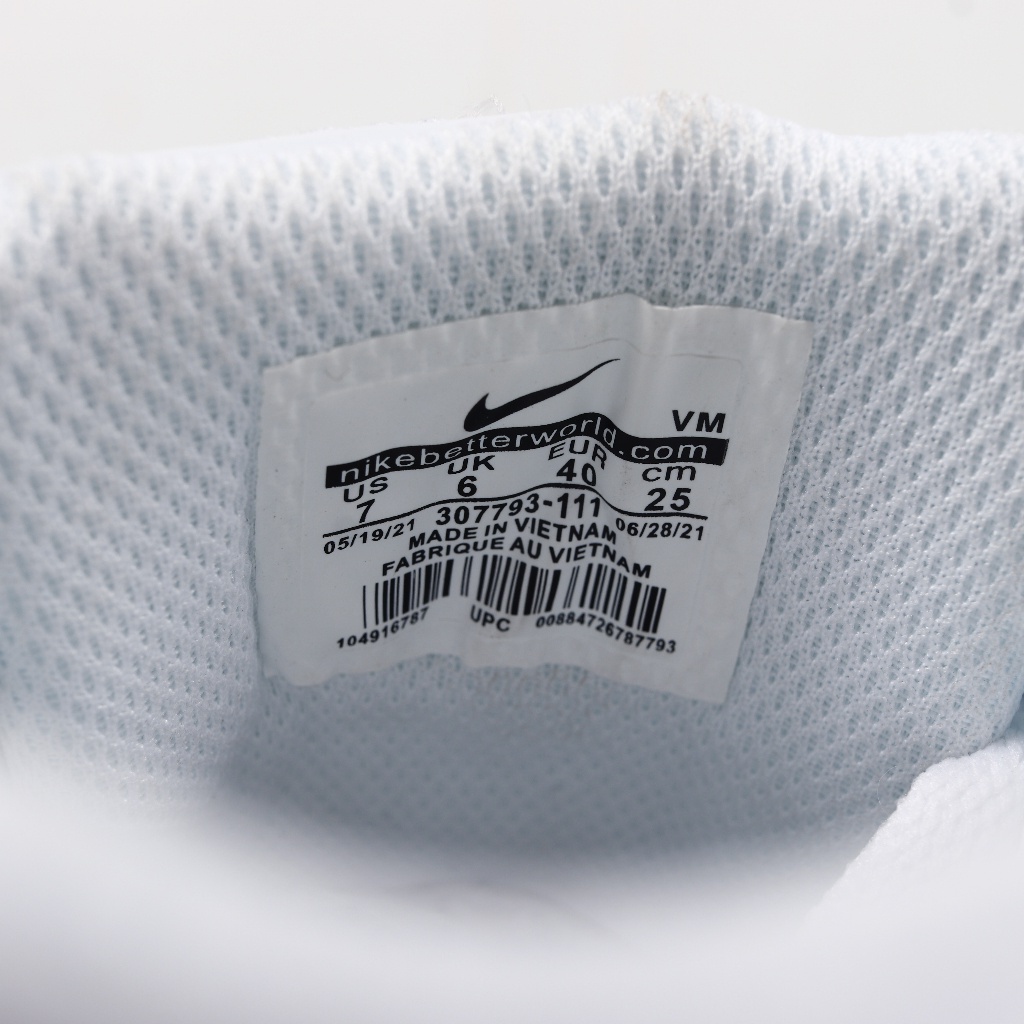 Sepatu Sneakers Nike Air Max 90 Essential Triple White