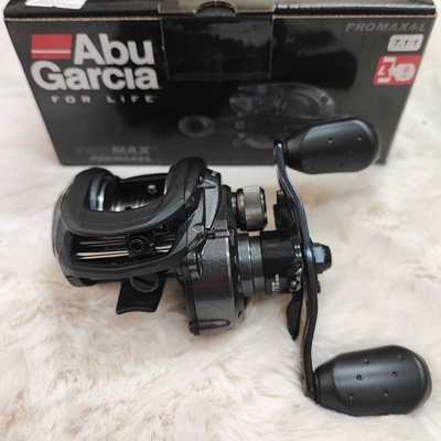 รอกหยดน้ำ Abu Garcia Pro Max 4x L