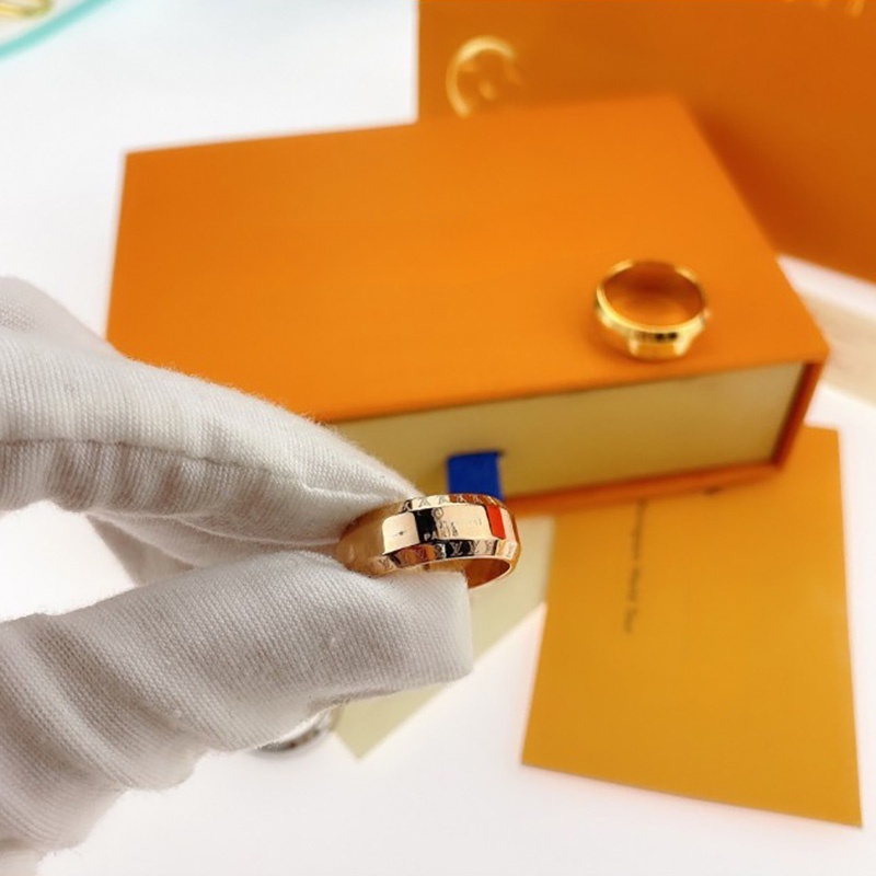 แหวนแกะสลักตัวอักษร titanium สำหรับทั้งผู้ชายและผู้หญิง สไตล์คลาสสิก พร้อมมอบเป็นของขวัญที่เหมาะสมในหลากหลายโอกาส - รูปที่ 5