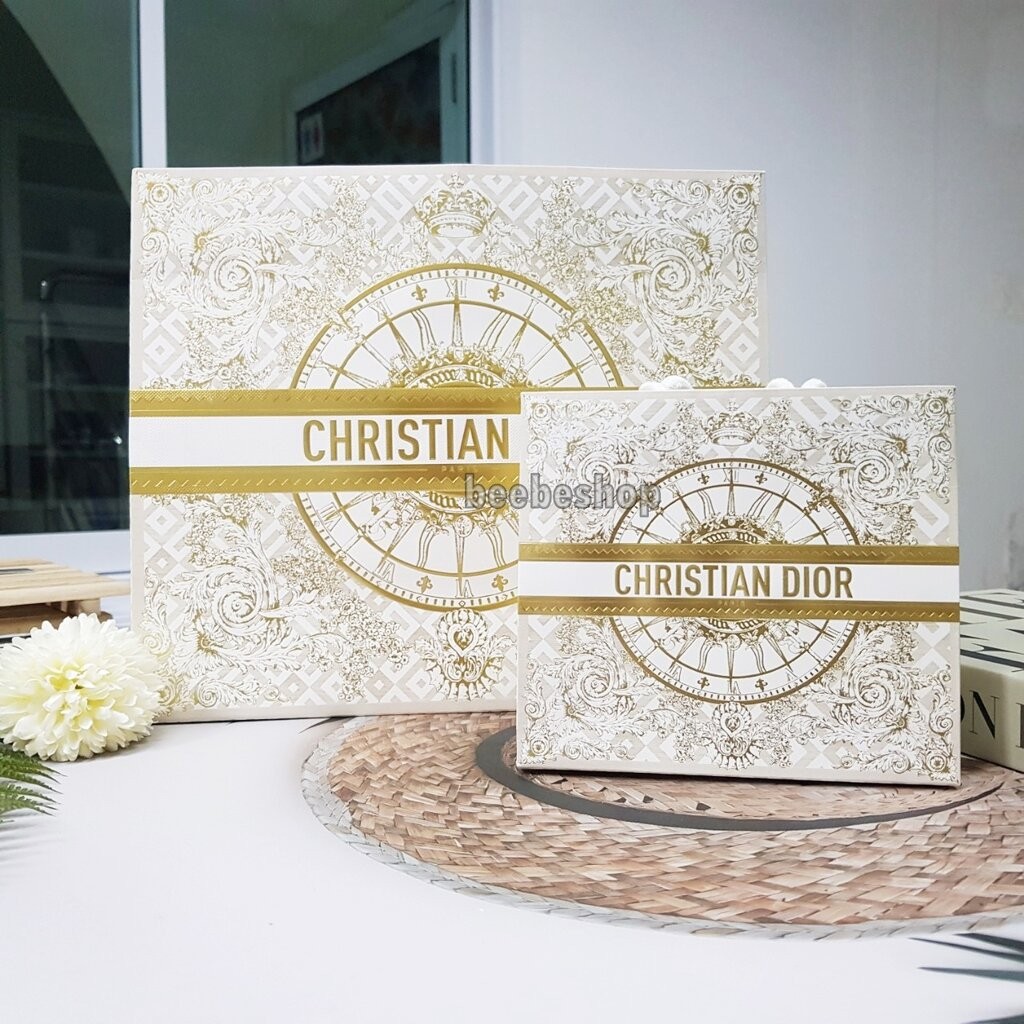 ถุงกระดาษ Dior แท้จากช็อปจ้าา ถุงใส่ของขวัญ มีให้เลือกหลายขนาดจ้าา ^^