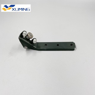 บานพับประตูบานพับ ด้านขวา สําหรับ 1986-2001 Nissan URVAN E24 Middle Hinge 82410-08N00 RH