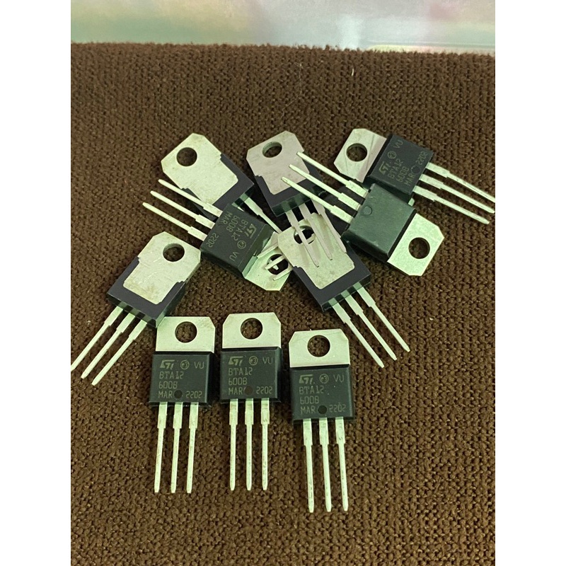 Triac BTA12-600 Triac 12A600Vมีสินค้าพร้อมส่งในไทย