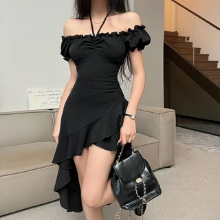 (จัดส่งจากประเทศไทย) สไตล์ฝรั่งเศส สีดำ อสมมาตร ชุดเดรส ไหล่เปลือย เซ็กซี่ กระชับเอว ชุดดำตัวน้อย