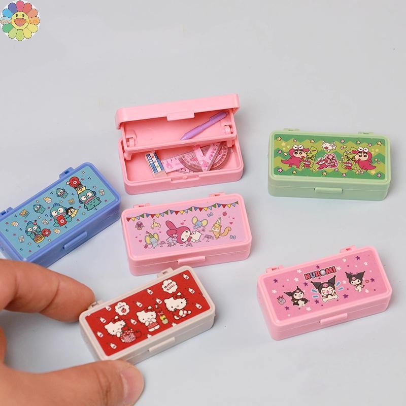 Gogo Dollhouse Miniature เครื่องเขียนดินสอปากกาไม้บรรทัดยางลบเครื่องเขียนกล่องตุ๊กตา House อุปกรณ์เสริมเด็กแกล้งทําเป็นเล่นของเล่น TH