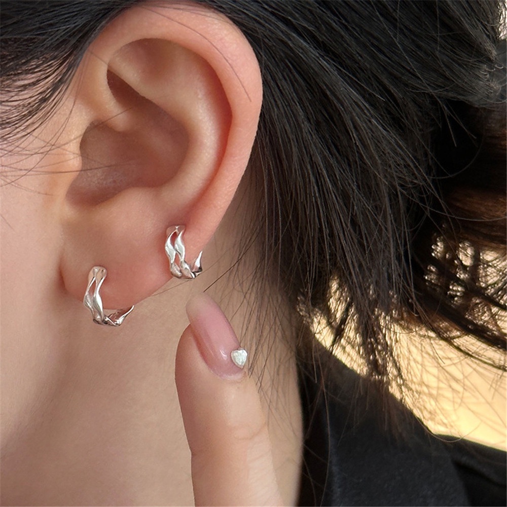 S925 Moebius ต่างหูผู้หญิงต่างหูสไตล์เท่ใหม่อินเทรนด์
