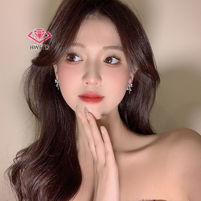 Hwetr ใหม่ ต่างหูสตั๊ด ประดับโบว์ เพทาย คริสตัล สไตล์เกาหลี สําหรับผู้หญิง 1 คู่