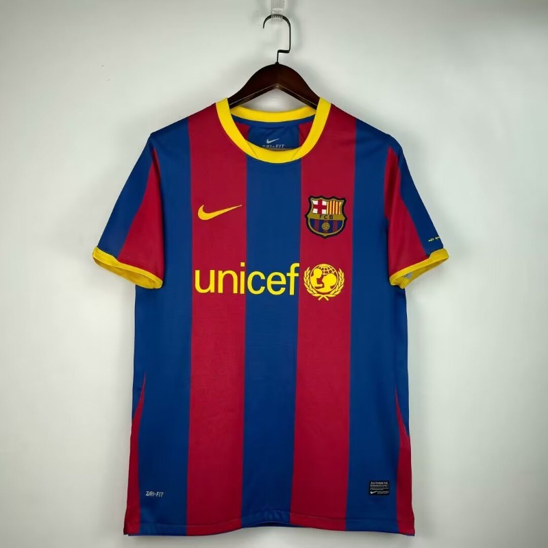 เสื้อกีฬาแขนสั้น ลายทีมชาติฟุตบอล Barcelona 2010-11 Barcelona ชุดเหย้า สไตล์วินเทจ แห้งเร็ว AAA สําหรับผู้ชาย ไซซ์ S-XXL