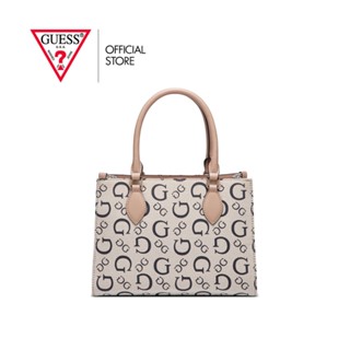 GUESS กระเป๋าสะพายผู้หญิง รุ่น DG823822 OAK PARK SMALL CARRYALL สีเบจ