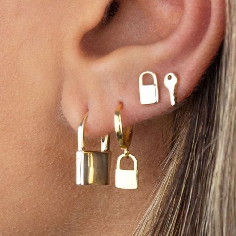 ใหม่ 4 ชิ้น/เซ็ต Punk Vintage Gold Silver สี Key Lock Stud ต่างหูสําหรับผู้หญิงขายส่ง