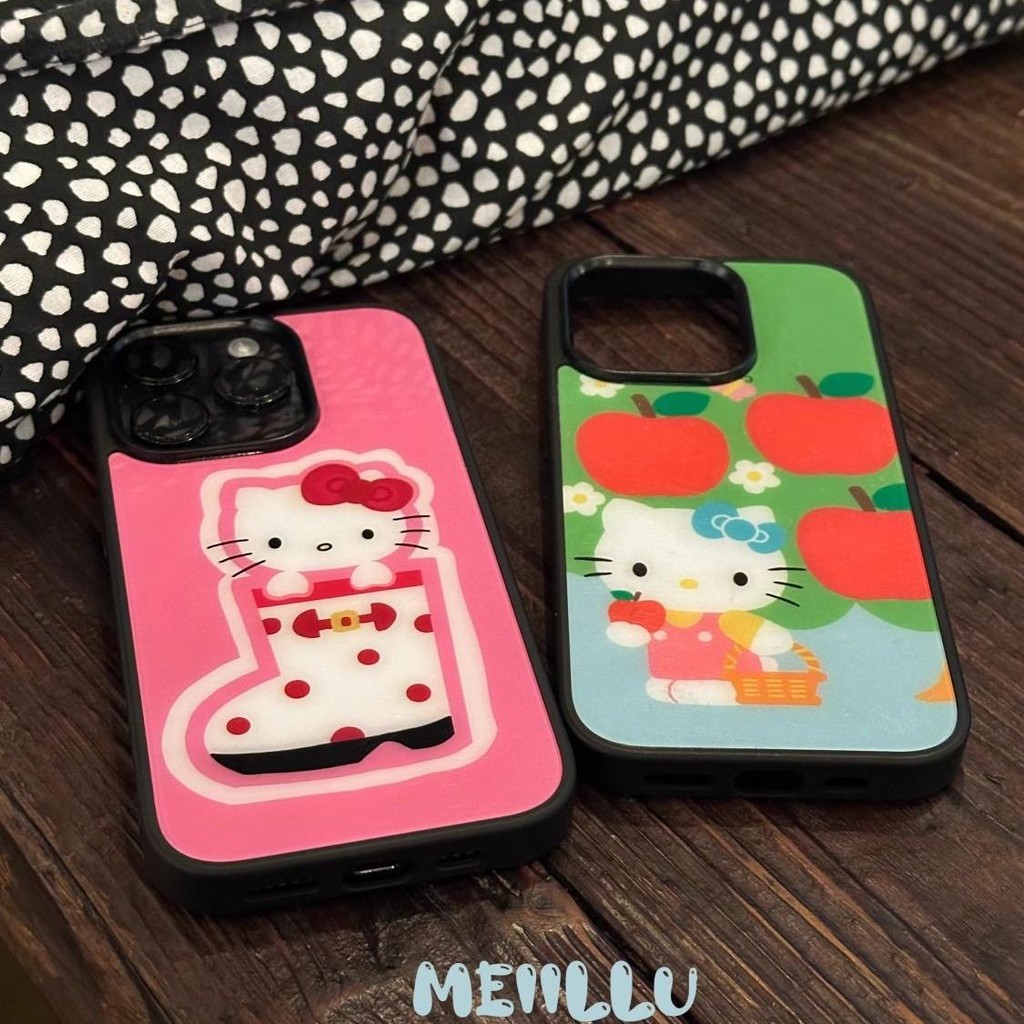 การ์ตูนน่ารัก Apple Park kitty Cat อะคริลิคขอบสีดําเหมาะสําหรับ Apple iPhone16promax เคสโทรศัพท์ 17promax กันกระแทก iPhone16Pro เคสป้องกัน