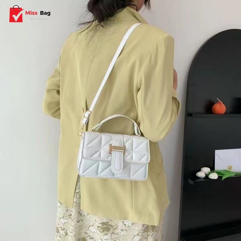 【ลดล้างสต๊อก】miss bag fashion กระเป๋าสะพายข้าง กระเป๋าสไตล์เกาหลี