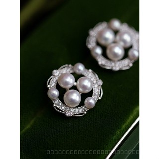 0901JHZB Niche Normcore Bag Original Design Fashionable Exquisite Pearl Earrings Womens High Sense Light Luxury Temperament Vintage Earrings Womens WXSW