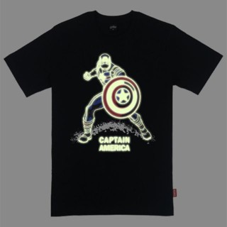 เสื้อยืดคอกลมเสื้อยืดมาร์เวล กัปตันอเมริกา MARVEL-9244-CAP เรืองแสงในที่มืดS-3XL