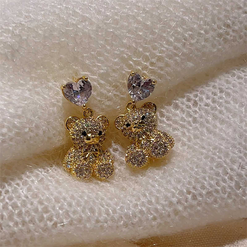 Zircon Heart Bear ต่างหูประณีตระดับไฮเอนด์หรูหรา