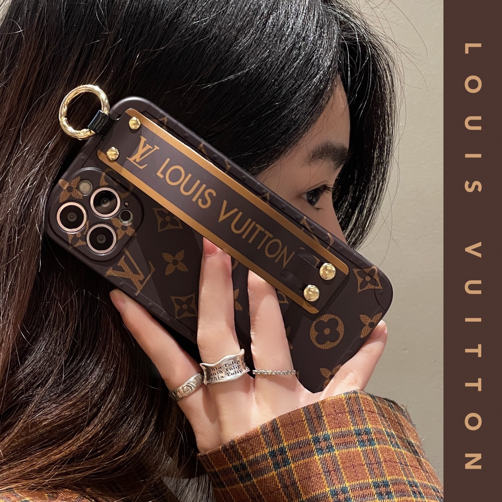 เคสโทรศัพท์มือถือ แบบนิ่ม พิมพ์ลาย Lv มีสายคล้อง สําหรับ iphone 15 14 13 12 11 Pro Max xsmax xs x xr 15promax