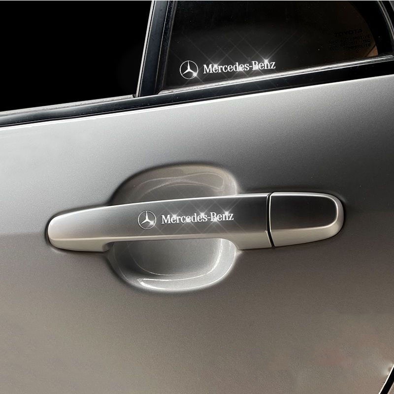 【Mercedes Benz】สติกเกอร์โลหะ รูปโลโก้รถยนต์ สร้างสรรค์ สําหรับติดตกแต่งรถยนต์ หน้าต่าง ดุมประตู กระดาษ เปลี่ยนบุคลิกภาพ แบบสุ่มคอนโซลกลาง สําหรับตกแต่งภายในรถยนต์ Mercedes Benz AMG GLC GLE CLA GLA W205 W211 W213