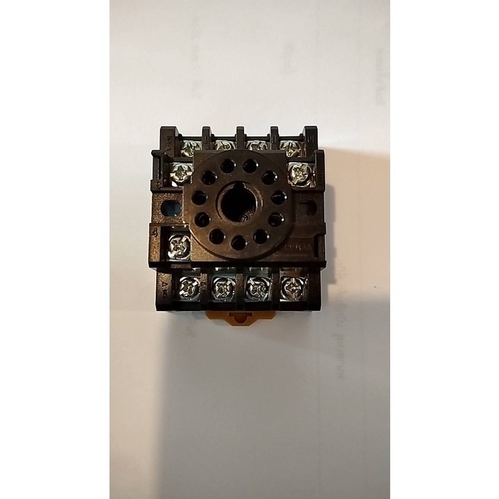 SOCKET PF113A ,No brand 11ขา ยึดราง