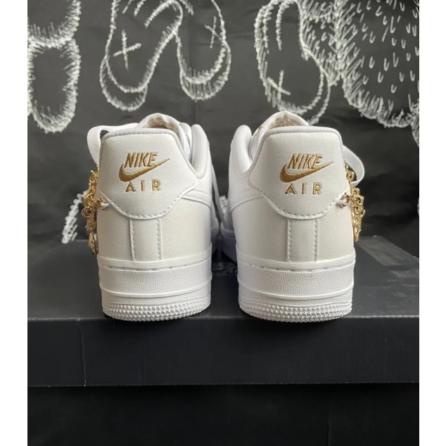 Nike Air Force 1 Low lx "lucky charms"  white  ของแท้ 100% - แนะนํา รองเท้า light