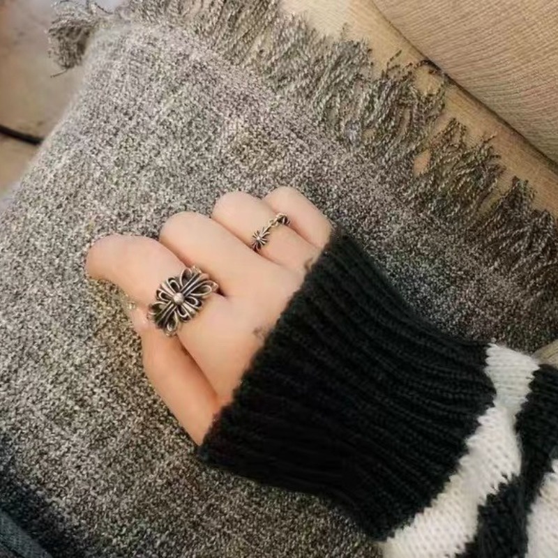 ยุโรปถนนอเมริกันสวมโครว์หัวใจเปิดแหวนย้อนยุคกลวงดอกไม้ข้ามออกแบบแหวนสร้อยข้อมือ - รูปที่ 3