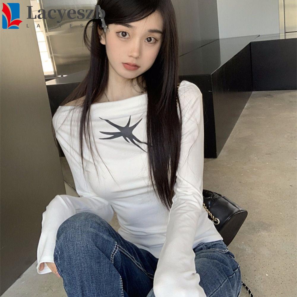 Lacyeszb เสื้อยืดแขนยาว เปิดไหล่ เข้ารูป พิมพ์ลาย Gothic Y2k สไตล์วินเทจ สําหรับผู้หญิง